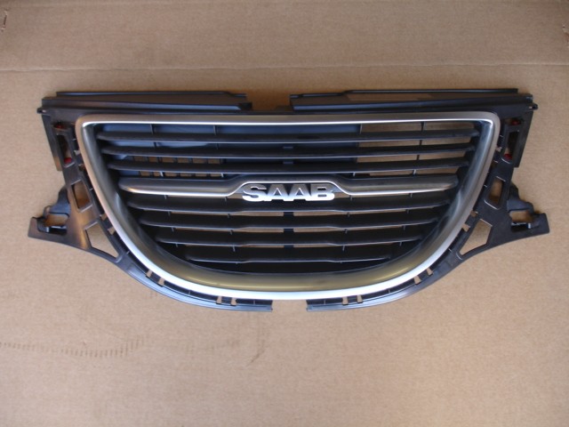 Grille Gebruikt Saab 9-5NG 2010-2012, ond.nr. 12841966, 12844201, 12776800