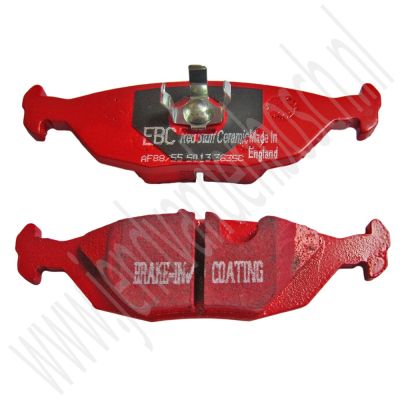 EBC achterremblokkenset Red Stuff Saab 900 Classic en Saab 9000, ond.nr. 5055967, 4196317, 32017602 EBC achterremblokkenset Red Stuff Saab 900 Classic en Saab 9000, ond.nr. 5055967, 4196317, 32017602