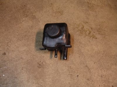 Reservoir stuurbekrachtiging Gebruikt Saab 900 Classic 1986-1993, ond.nr. 8986069