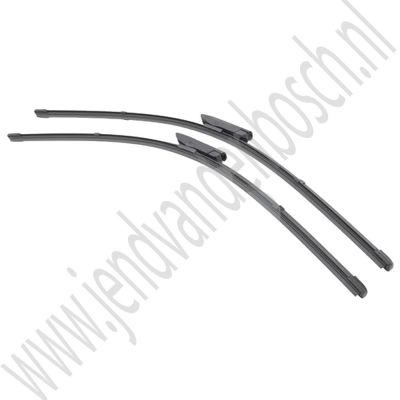 Ruitenwisserbladenset Flatblade Valeo Saab 9-5 2008-2010, ond.nr. 12781786 Ruitenwisserbladenset Flatblade Valeo Saab 9-5 2008-2010, ond.nr. 12781786