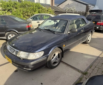 Saab 9-3 2.0 T Cabrio Blauw 1998 305.000km